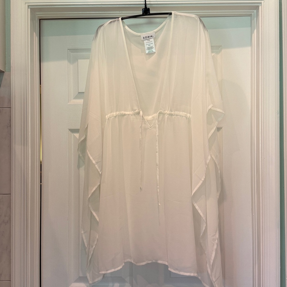 EUC Swim cover up by Soma Cream color Size Medium/ Large